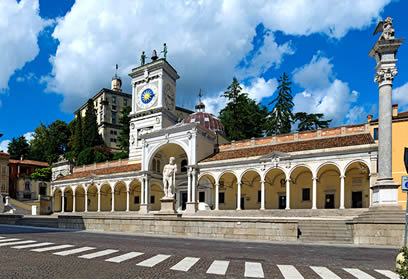 Noleggio Scale a Udine Noleggio Scale a Udine